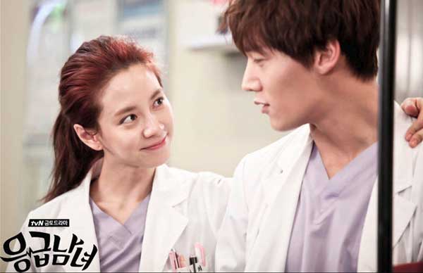 Choi Jin-Hyuk & Song Ji-Hyo pemain couple drama korea romantis emergency couple img