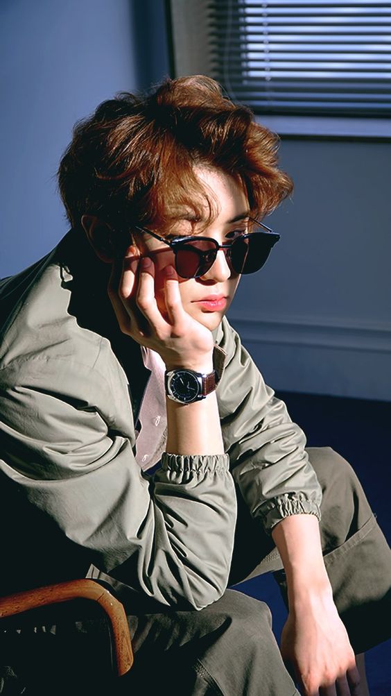 Kuis Tebak Wajah Kpop "EXO": Kamu Bisa? - Park Chan yeol chanyeol image