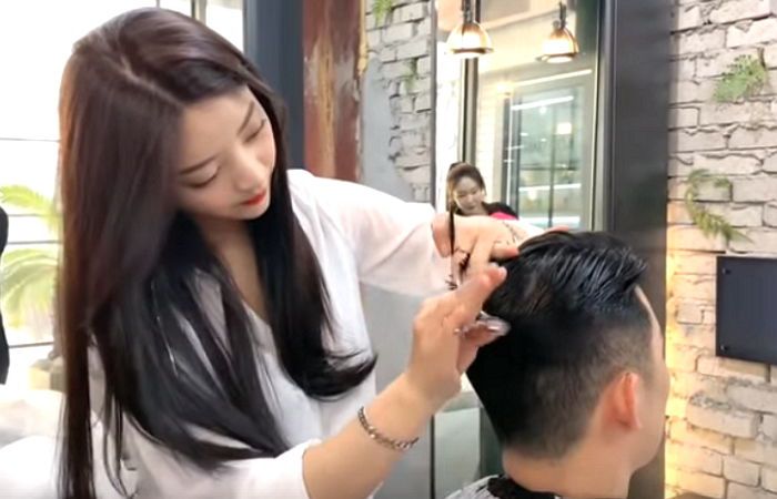 profesi ahli salon kecantikan korea jpg